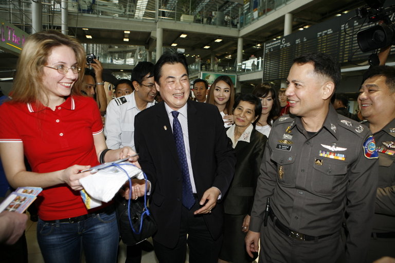 Thailand plans to start 500 baht entry fee for foreigners The Thai government is considering a 500 baht entry fee for foreigners, but the feedback from the tourism sector is negative.