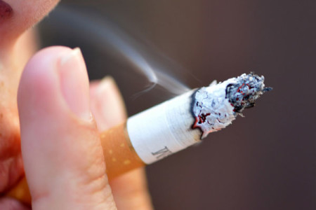 PHILIPPINES: MMDA anti smoking drive stopped