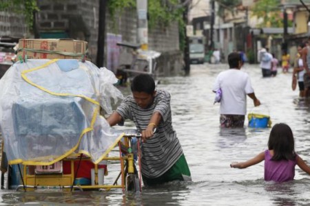 Typhoon Egay hits Northern Luzon, Philippines