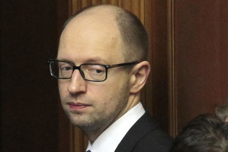 UKRAINE PM, reform against lunatic fringe